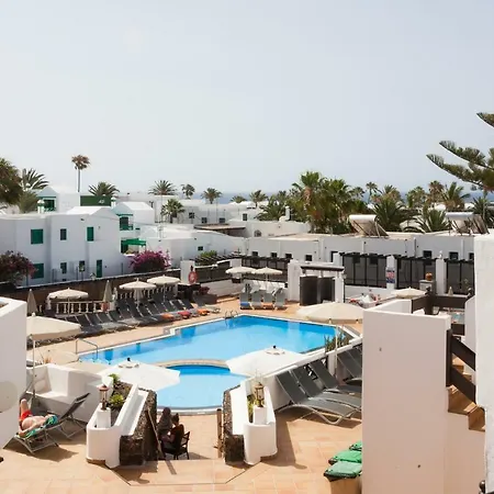 Club Oceano * بويرتو ذيل كارمين